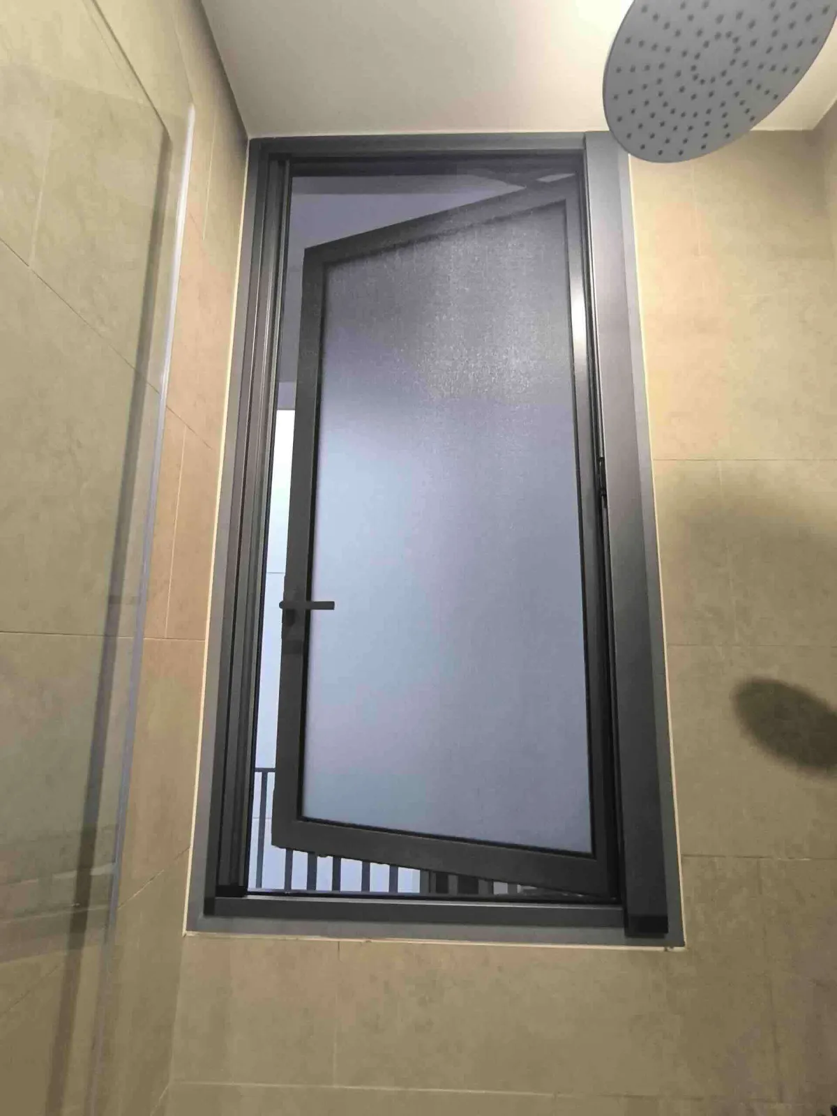 16 Upper Serangoon Riversails Condo Roller Mesh HD Mesh